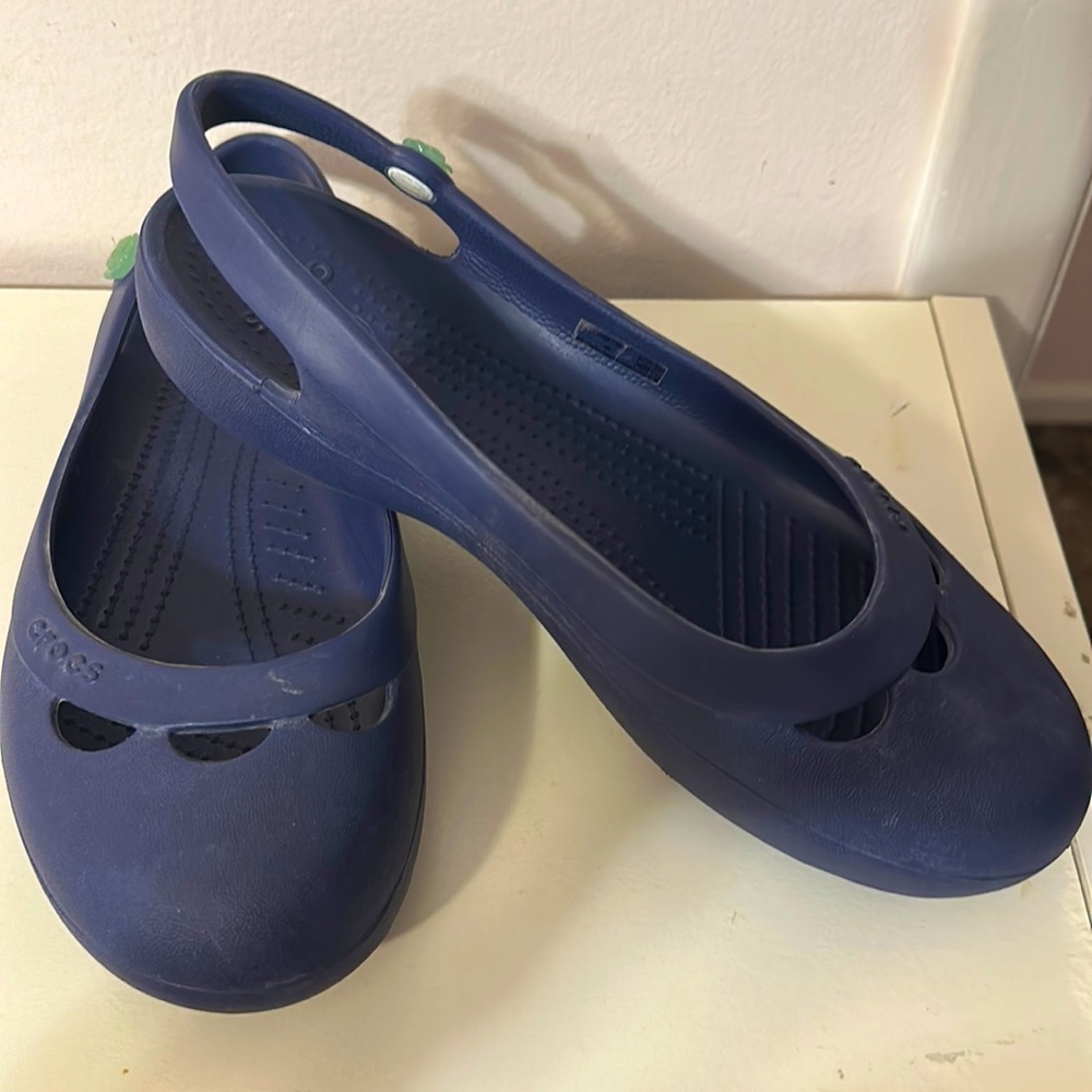 Crocs navy sling back slippers